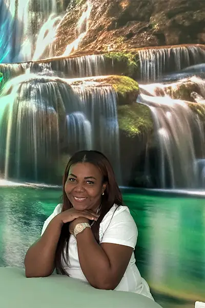 forever shining equipo marianela de la rosa